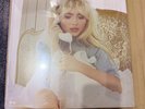 Sabrina Carpenter Man's Best Friend Champagne Filled Vinyl x Bad World IN HAND