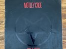 MOTLEY CRUE: SHOUT AT THE DEVIL Original Vinyl LP 1983, Free shipping