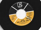 GARAGE FUZZ 45 -  MC5  -  KICK OUT THE JAMS  -  SIGNED  - HEAR - 1969 ELEKTRA