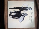 Fleetwood Mac - Rumours Vinyl LP, 1977 Warner Bros w/Insert Textured Cover VG+