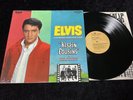 ELVIS PRESLEY LSP-2894 KISSIN’ COUSINS SHRINK RARE TAN LABEL RE NM/MINT  BEAUTY