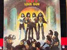 VINTAGE 1977 KISS LOVE GUN VINYL LP FACTORY SEALED RCA CLUB PRESSING R-124139